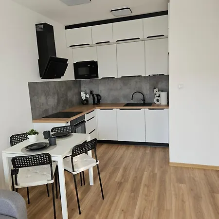 Apartamento Z Widokiem Na Jezioro Malta