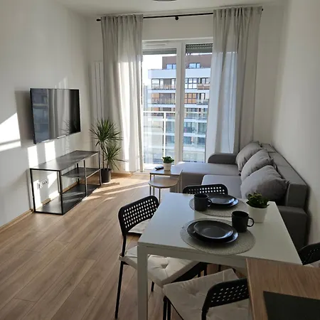 Апартаменты Z Widokiem Na Jezioro Malta *